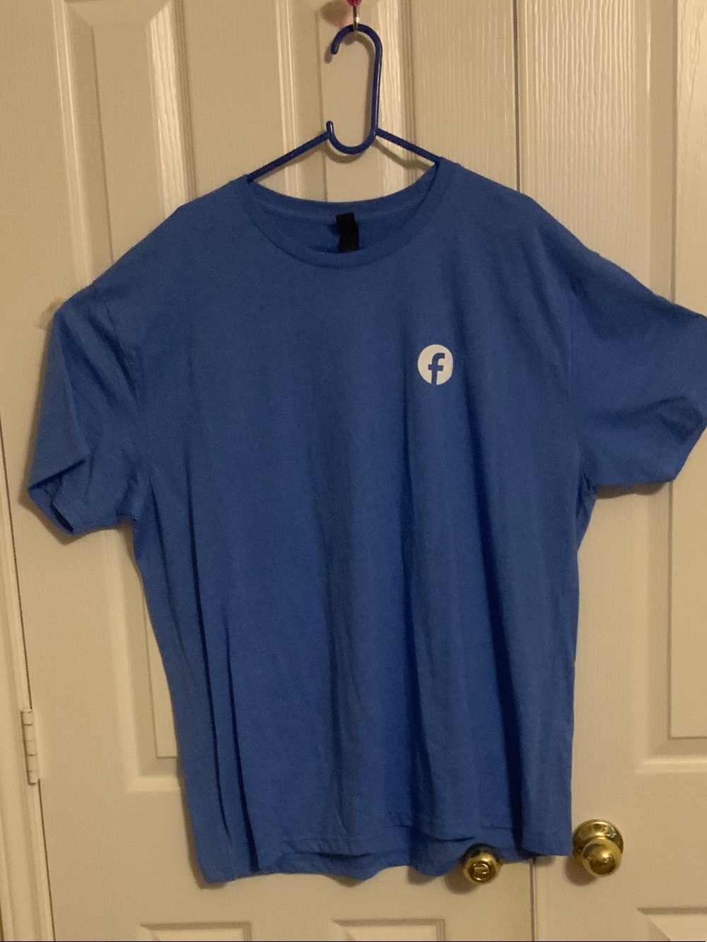 Blue Logo Graphic Tee - Casual Crewneck for Men